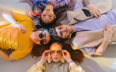 El mito de las generaciones: por qué el año en que naciste ya no define cómo compras